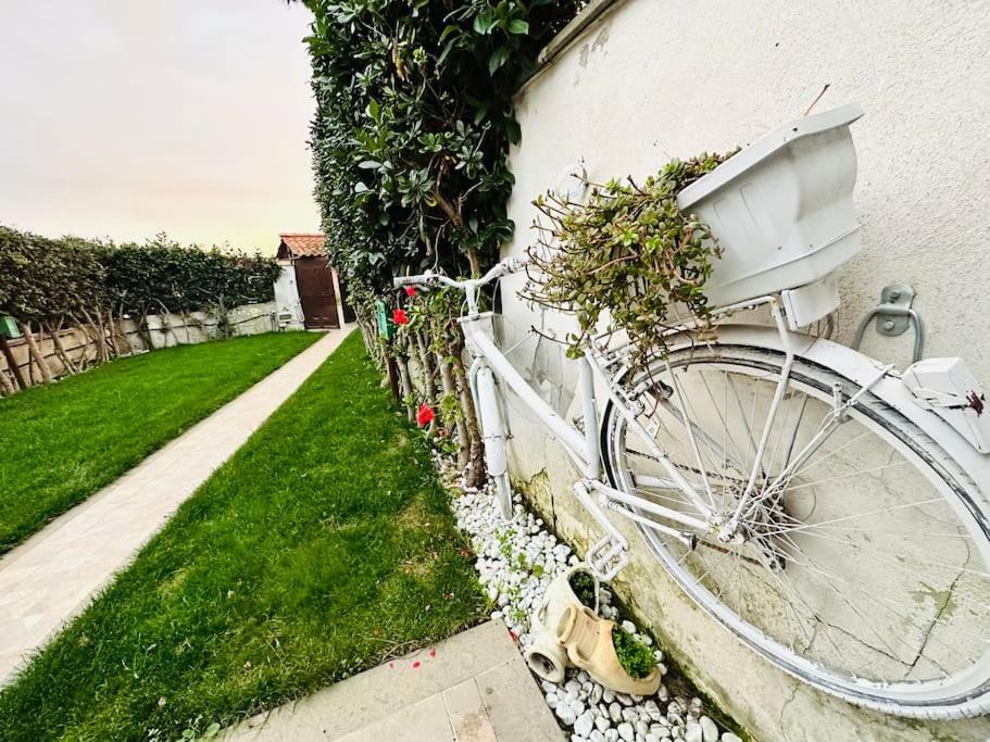فيلا Marina di Cerveteriفي Fontana House المظهر الخارجي الصورة